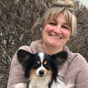 Meet your Posher, Crystal